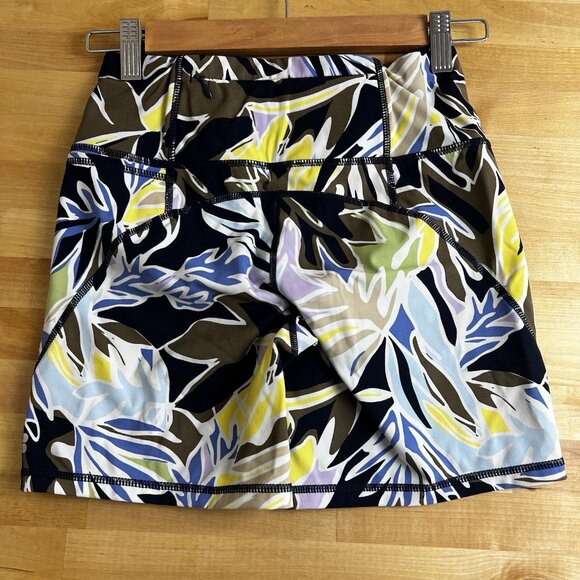 Sweaty Betty POWER‎ Shorts Colorful Leaf Print Size XS 6” Inseam Zip Pocket - Picture 2 of 6